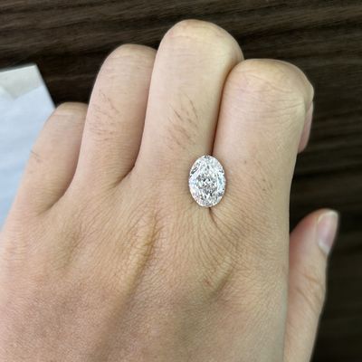 3.19ct VS1 F Corte ovalado de laboratorio Diamante cultivado Certificado IGI