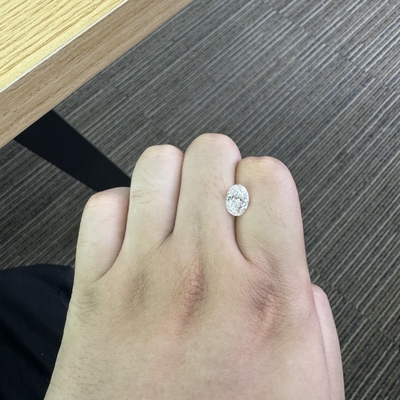 2.09ct Diamantes cultivados en laboratorio asequibles VS1 Claridad E Color Forma oval