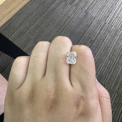 3.7 Carat Radiant Lab Diamante maduro CVD F VS2 2VG N IGI OEM ODM